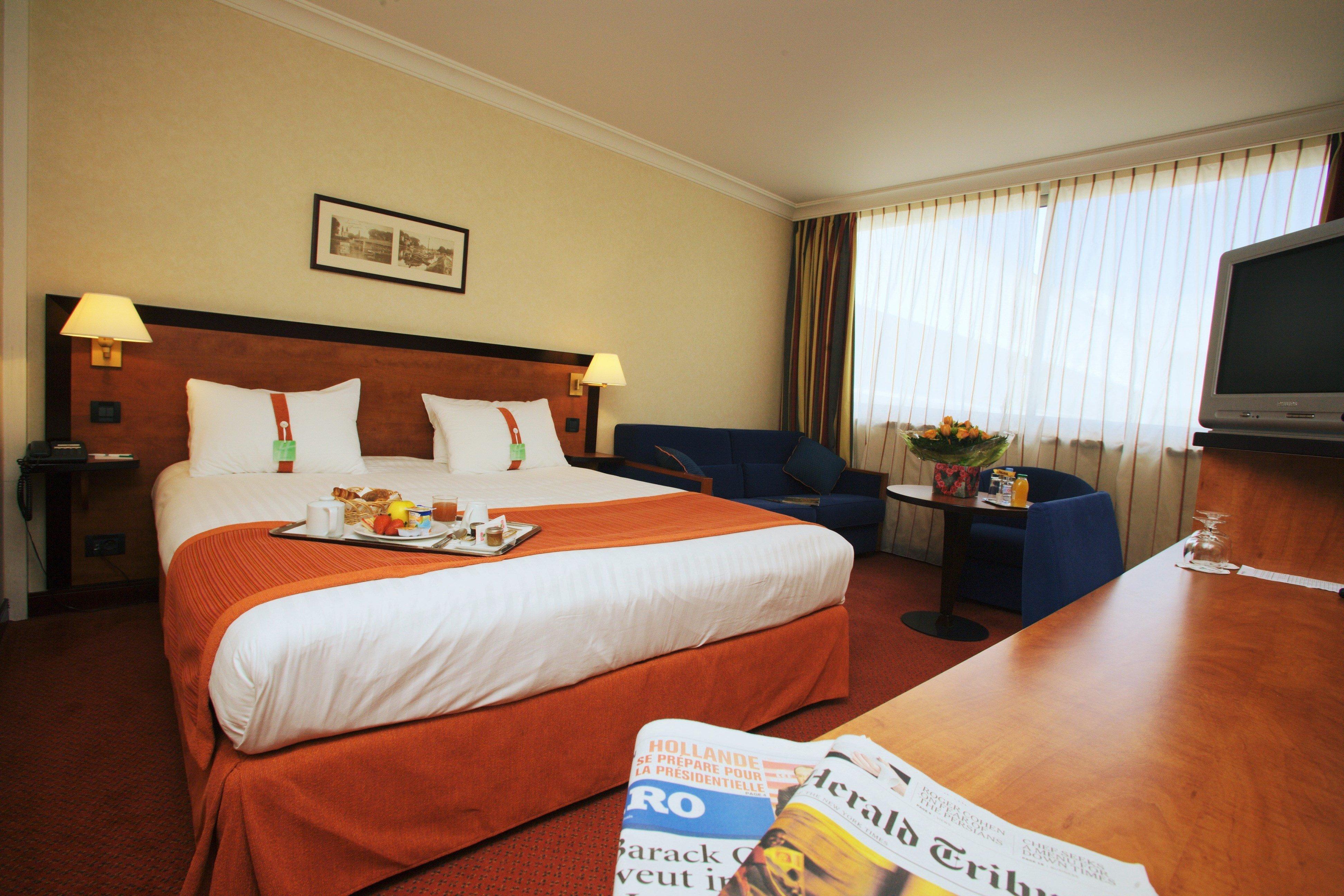 Doubletree By Hilton Paris Bougival Ξενοδοχείο Εξωτερικό φωτογραφία