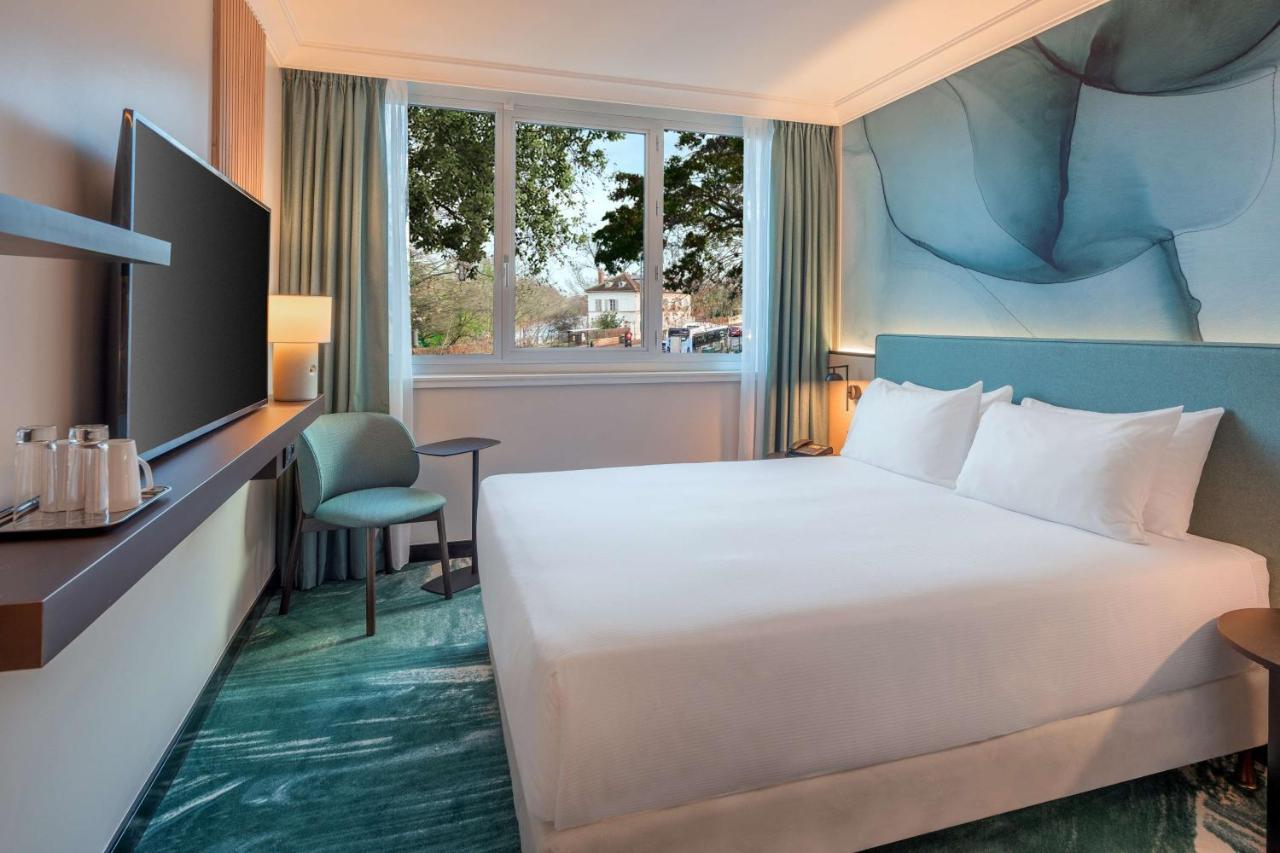 Doubletree By Hilton Paris Bougival Ξενοδοχείο Εξωτερικό φωτογραφία