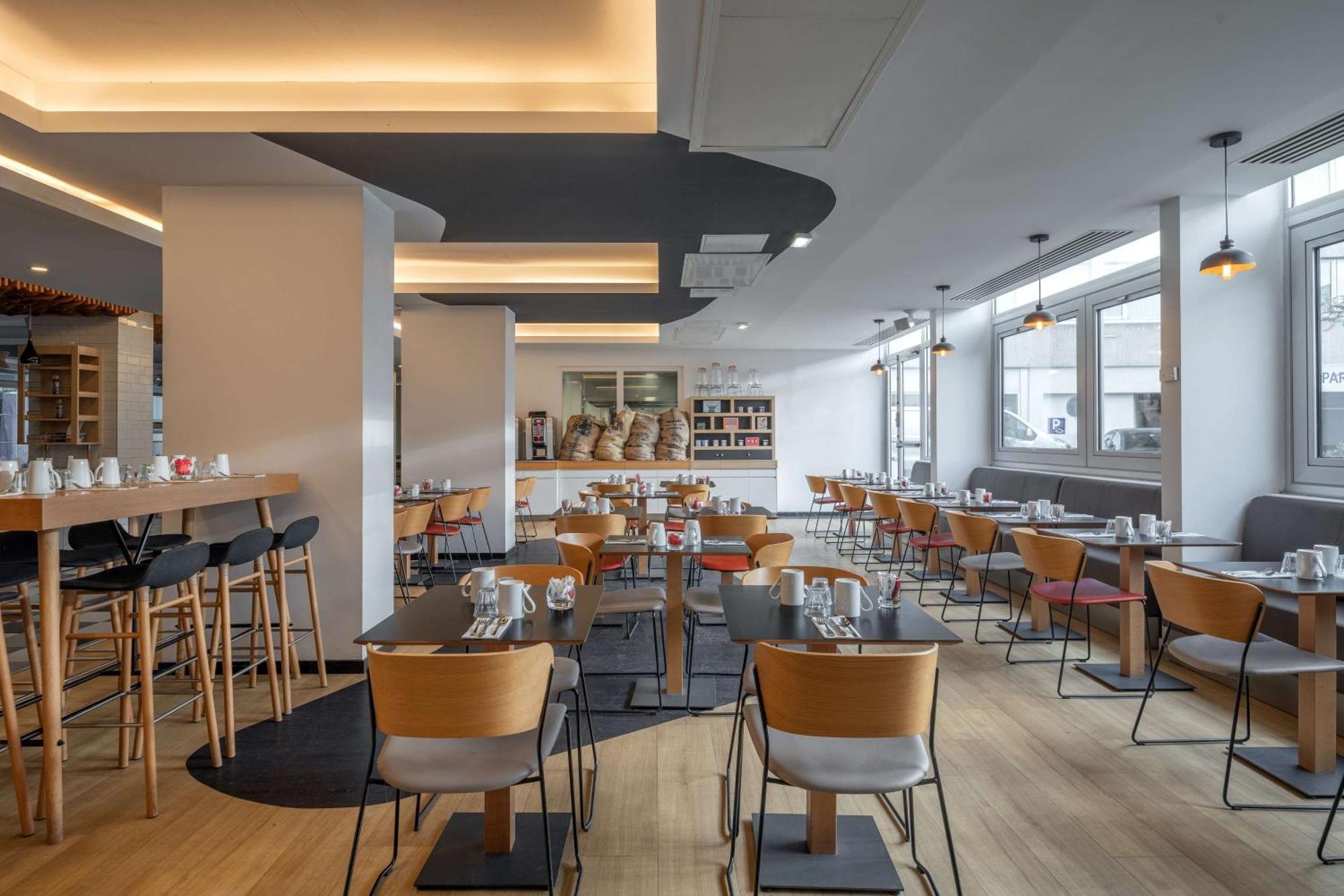 Doubletree By Hilton Paris Bougival Ξενοδοχείο Εξωτερικό φωτογραφία