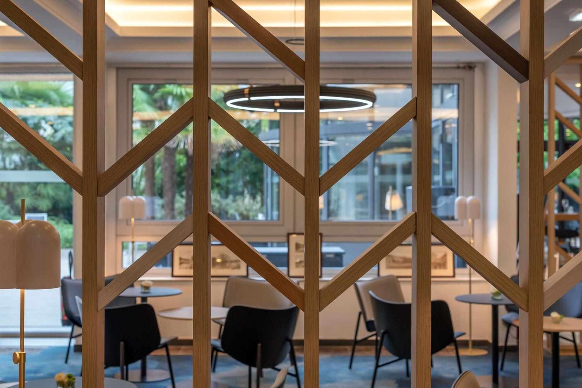 Doubletree By Hilton Paris Bougival Ξενοδοχείο Εξωτερικό φωτογραφία